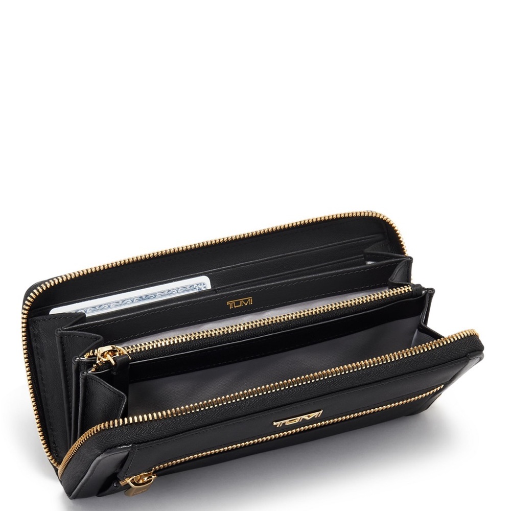 New Tumi voyageur zip around continental